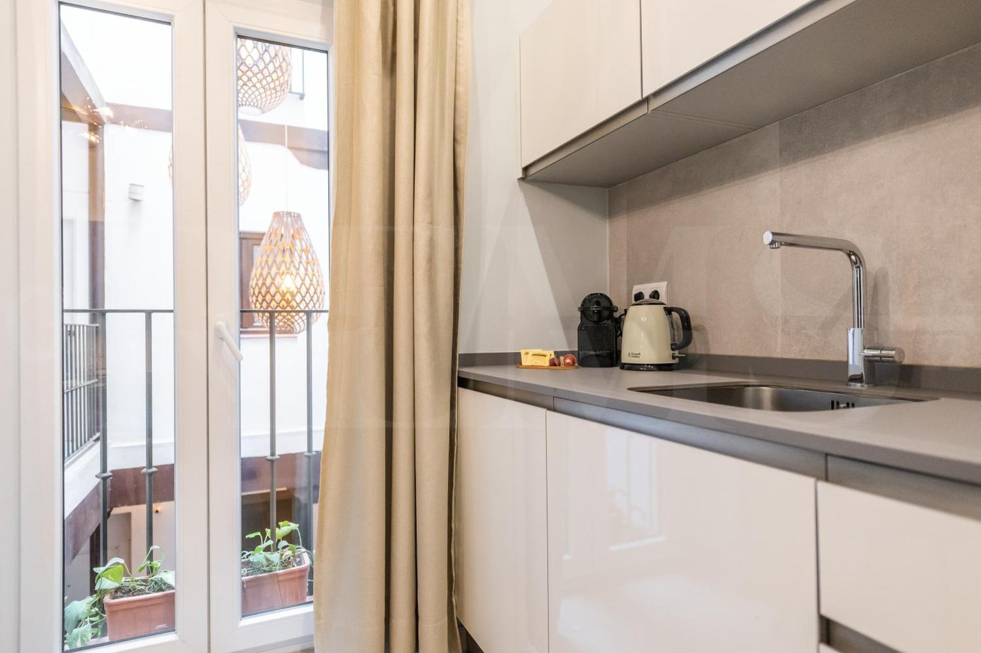 Modern Studio In The Heart Of Malaga By Rems Exteriör bild